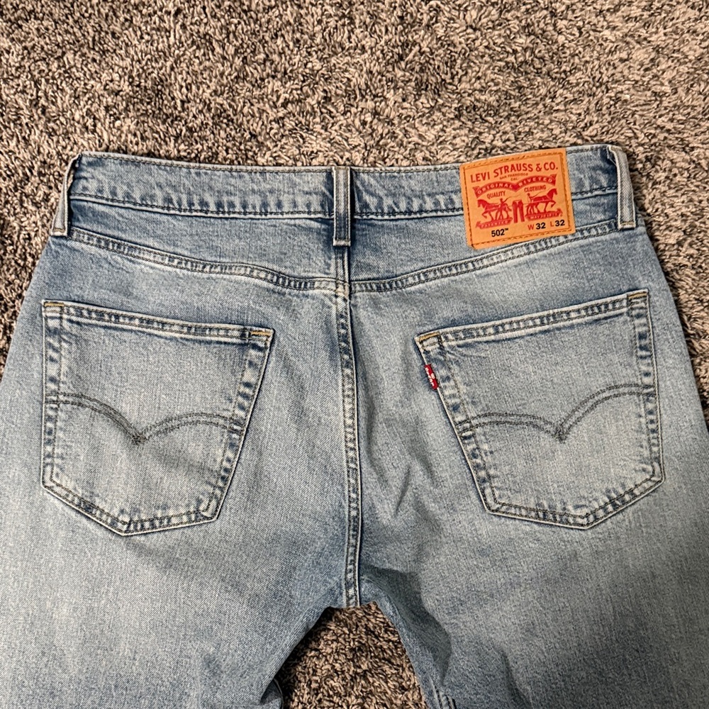 Levi's Men's Classic Denim Jeans in Light Blue